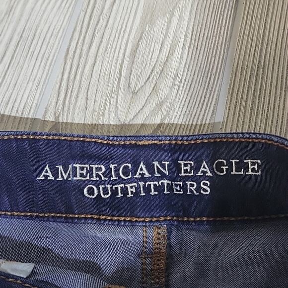 American Eagle Hi-Rise Shortie, Dark Wash Jean Shorts, Women's 4 - Picture 3 of 10